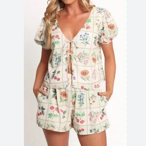 Petal & Pup, Asta Tie Front Top & Pull-On Shorts Set, NWT, Size M